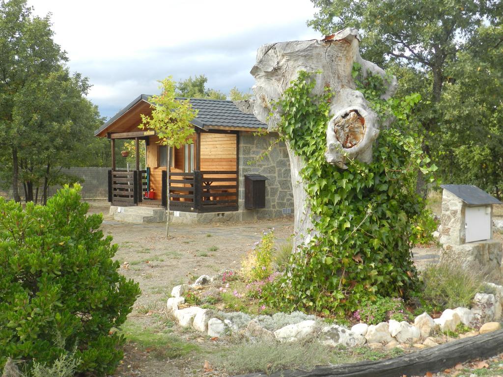 Cabanas Vallecino Manzanal de los Infantes Exterior photo